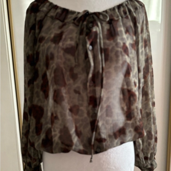 Olivaceous Olive Green/Brown Sheer Crop Top Size L - Picture 3 of 12